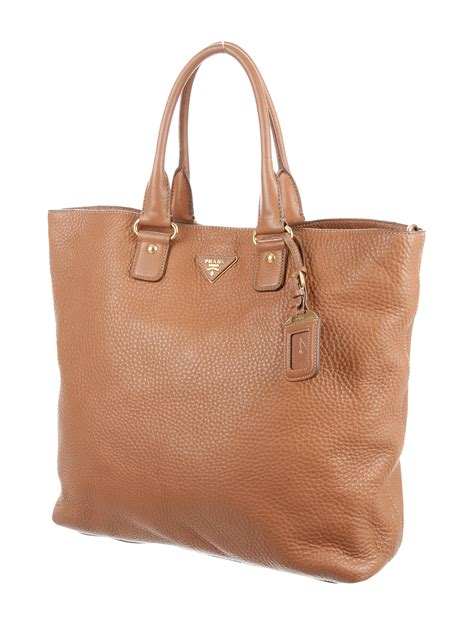 prada daino tote tan|Prada vitello daino.